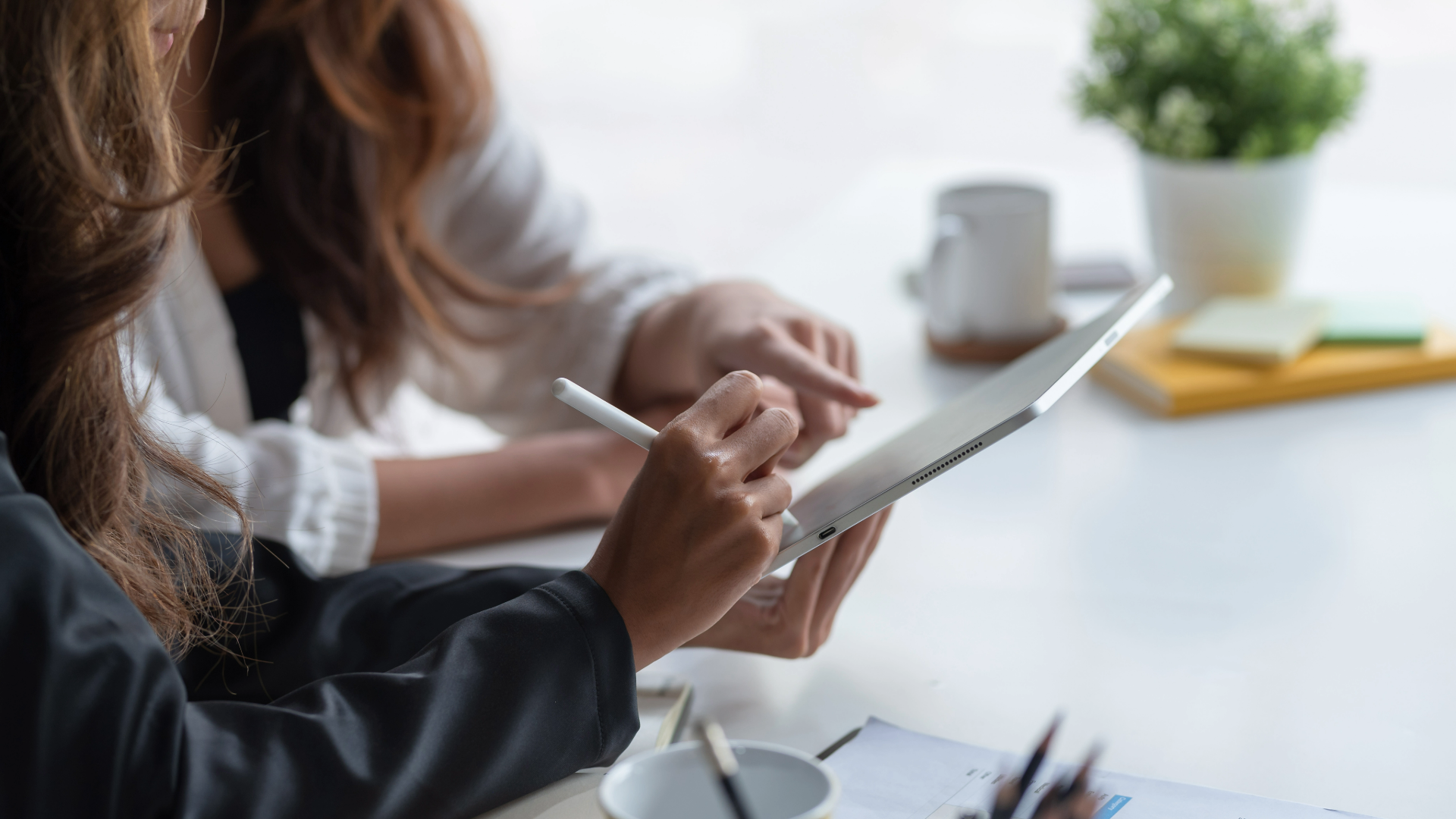 Neu hier? Die ersten Wochen im Job bieten Chancen für alle Seiten